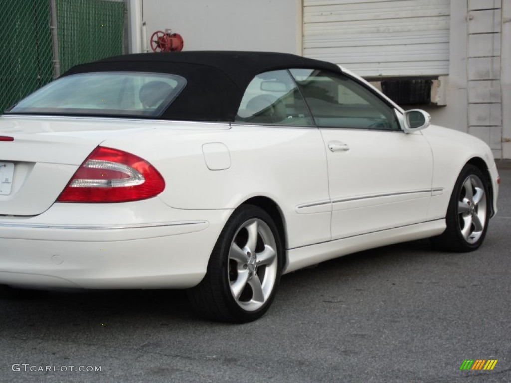 2005 CLK 320 Cabriolet - Alabaster White / Stone photo #31