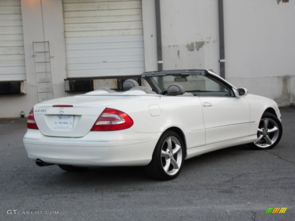 2005 CLK 320 Cabriolet - Alabaster White / Stone photo #35