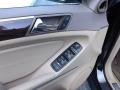 Black - ML 350 4Matic Photo No. 17
