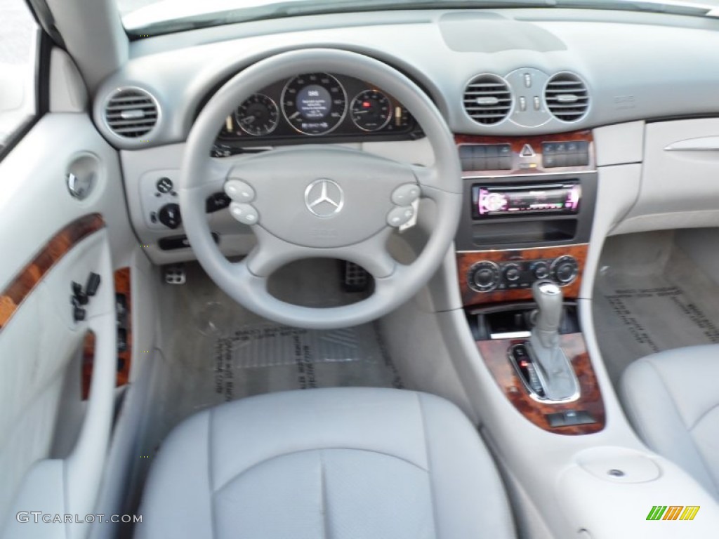 2005 CLK 320 Cabriolet - Alabaster White / Stone photo #51