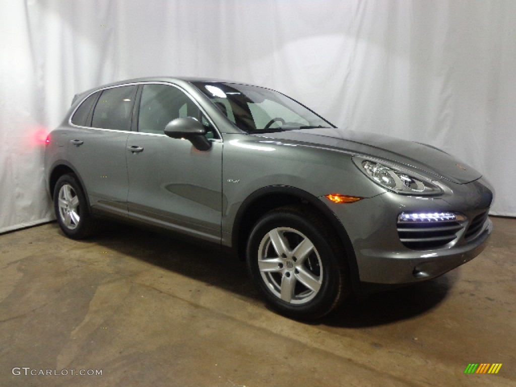 2014 Cayenne Diesel - Meteor Grey Metallic / Black photo #1