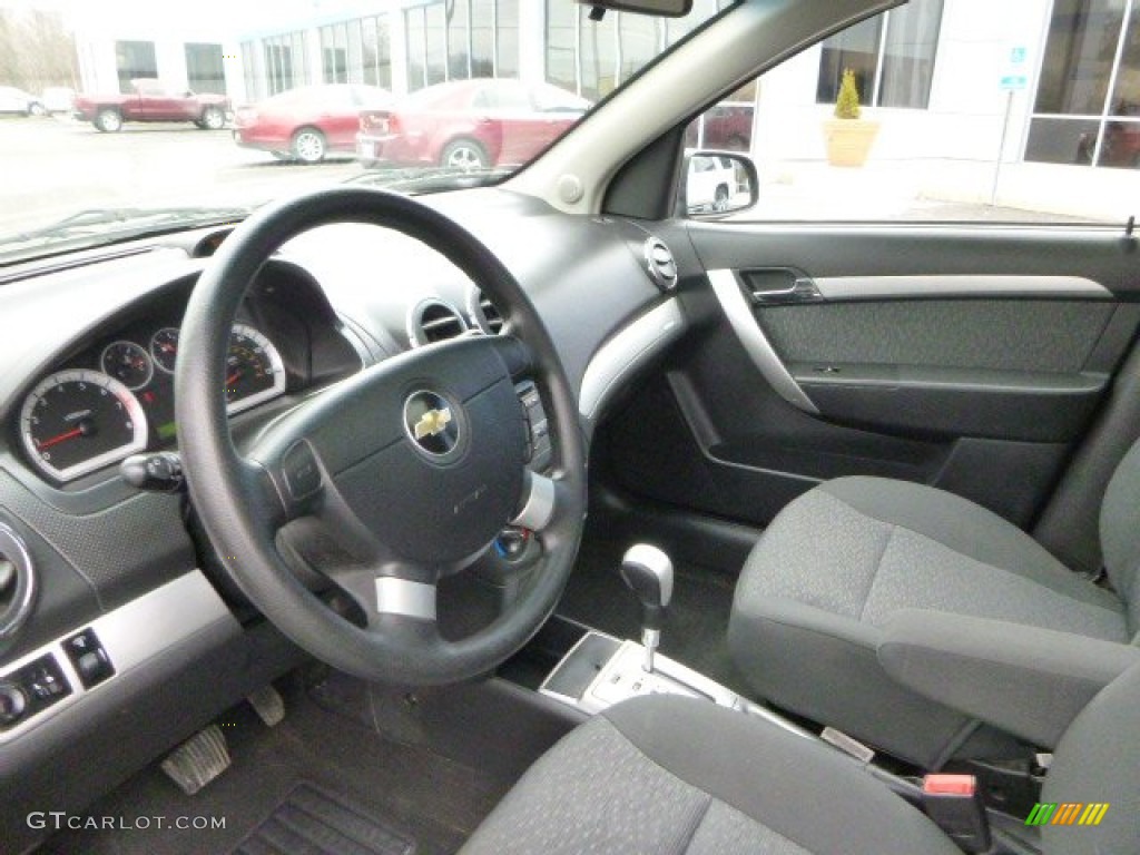 2010 Aveo LT Sedan - Black Granite / Charcoal photo #15