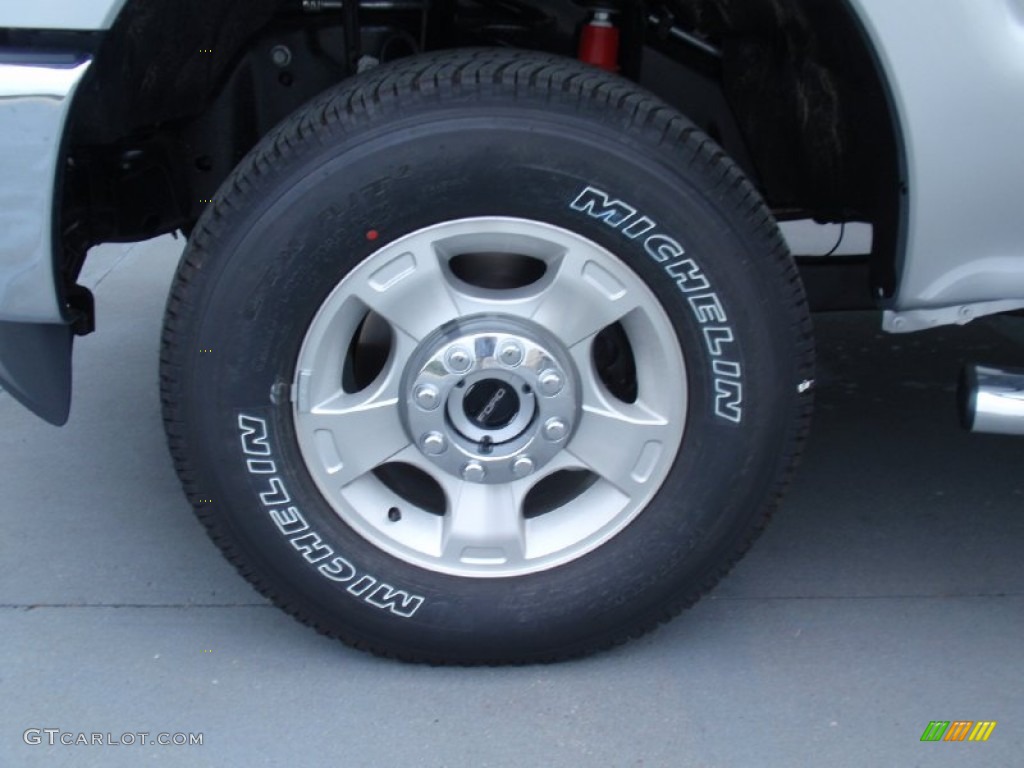 2014 F350 Super Duty XLT Crew Cab 4x4 - Ingot Silver Metallic / Steel photo #12