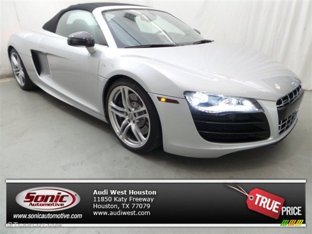 2012 R8 Spyder 5.2 FSI quattro - Ice Silver Metallic / Black photo #1