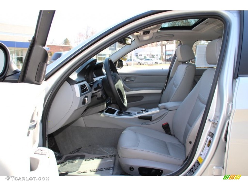 2011 BMW 3 Series 328i xDrive Sedan Front Seat Photo #92158597