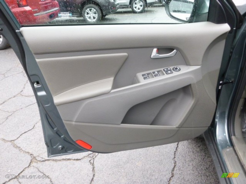 2014 Sportage LX - Sage Green / Black photo #11