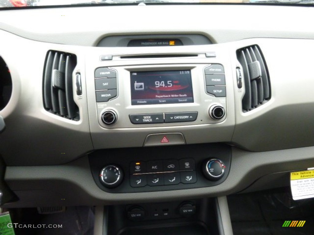 2014 Sportage LX - Sage Green / Black photo #16