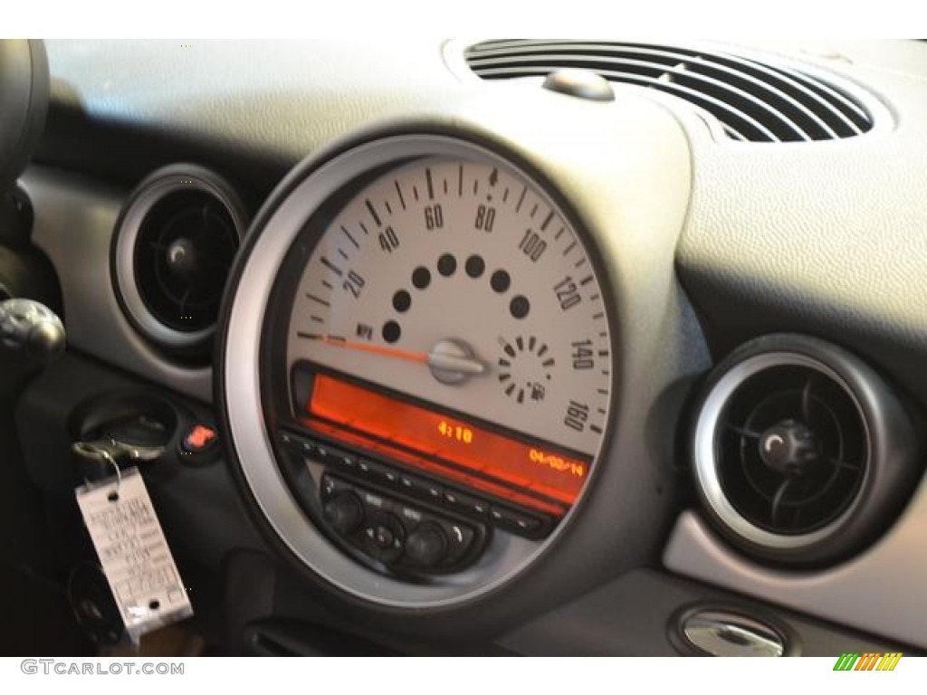 2011 Cooper Clubman - Pepper White / Carbon Black photo #8