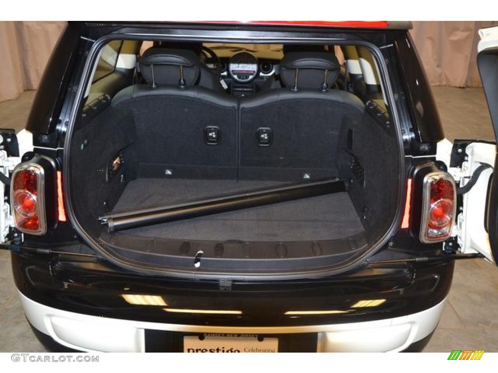 2011 Cooper Clubman - Pepper White / Carbon Black photo #16