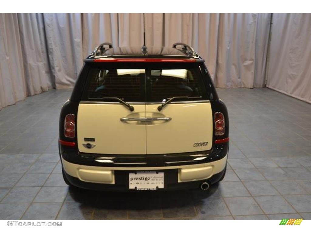 2011 Cooper Clubman - Pepper White / Carbon Black photo #17