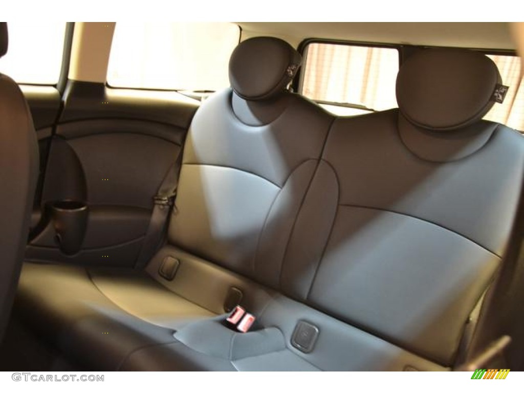 2011 Cooper Clubman - Pepper White / Carbon Black photo #25