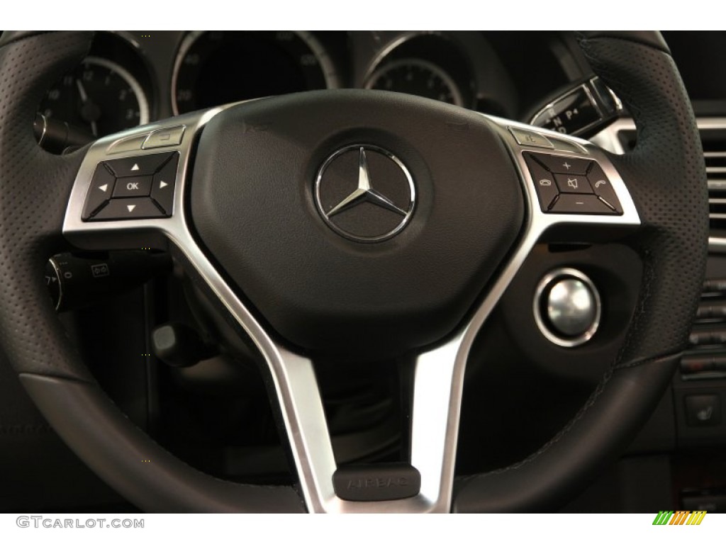 2013 Mercedes-Benz E 350 4Matic Sedan Steering Wheel Photos