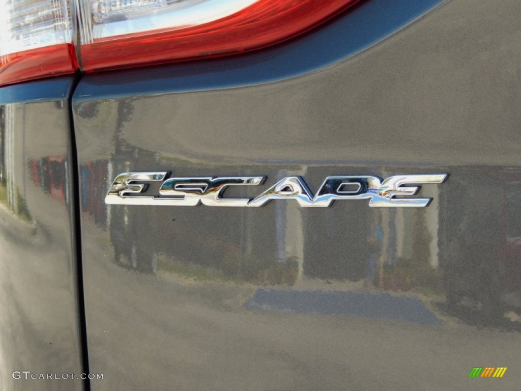 2014 Escape SE 2.0L EcoBoost - Sterling Gray / Medium Light Stone photo #4