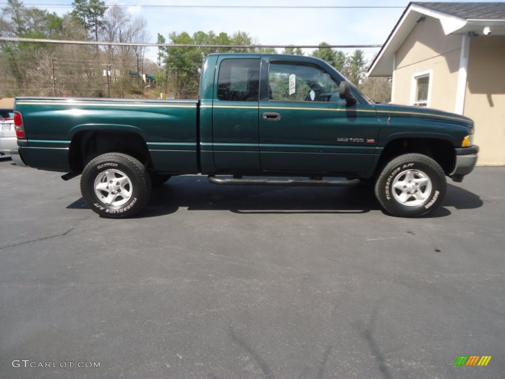 2001 Ram 1500 ST Club Cab 4x4 - Forest Green Pearl / Agate photo #4