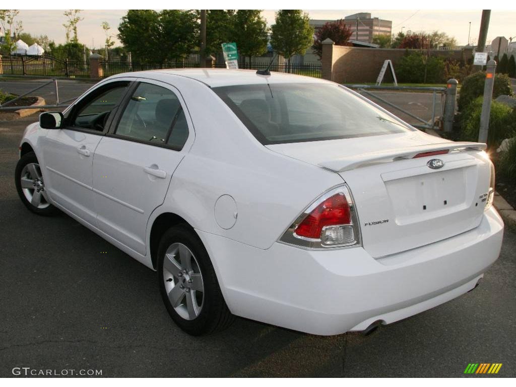 2007 Fusion SE V6 AWD - Oxford White / Charcoal Black photo #8