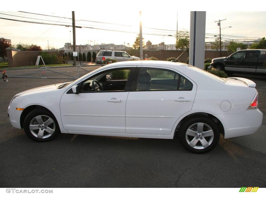 2007 Fusion SE V6 AWD - Oxford White / Charcoal Black photo #9