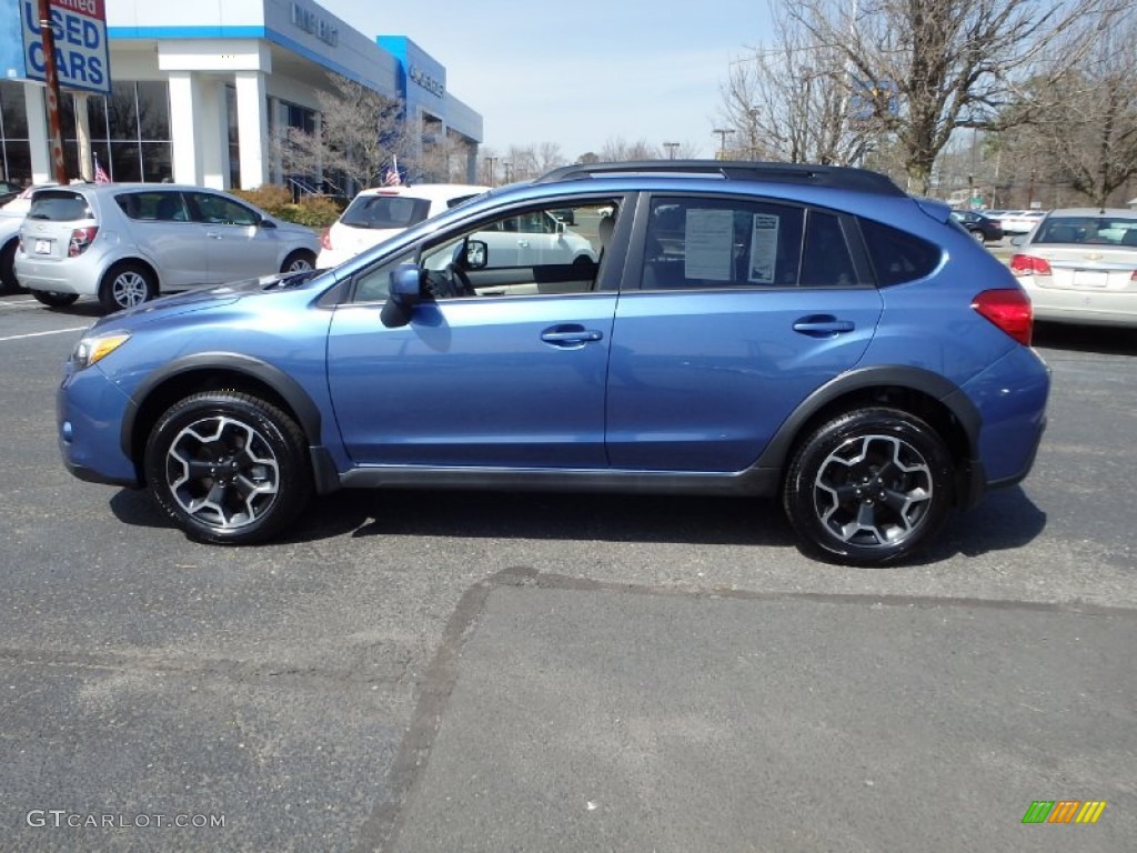 2014 XV Crosstrek 2.0i Limited - Quartz Blue Pearl / Ivory photo #6