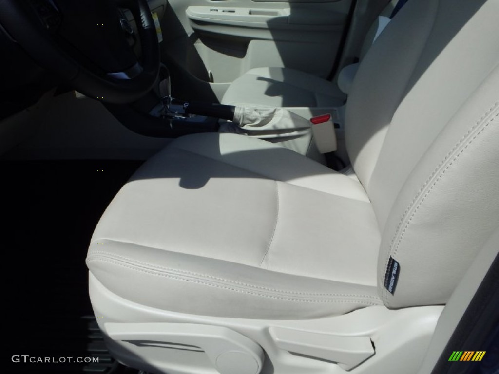 2014 XV Crosstrek 2.0i Limited - Quartz Blue Pearl / Ivory photo #10