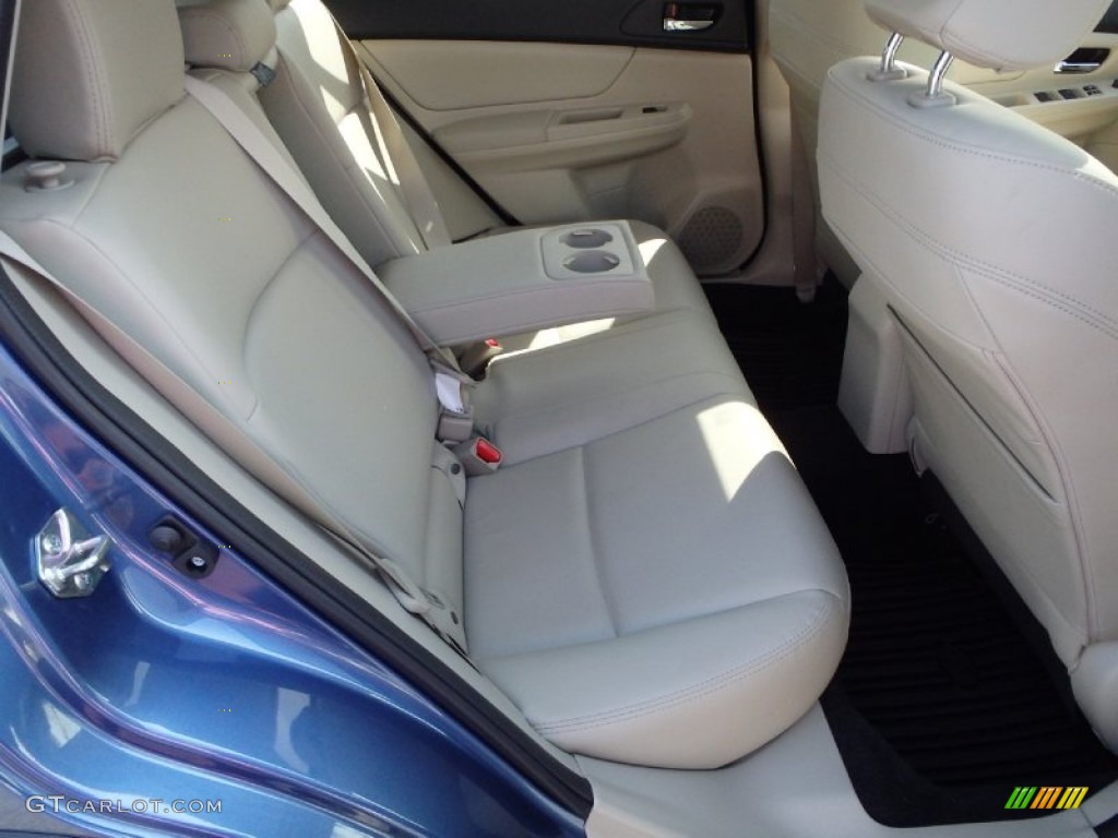 2014 XV Crosstrek 2.0i Limited - Quartz Blue Pearl / Ivory photo #13