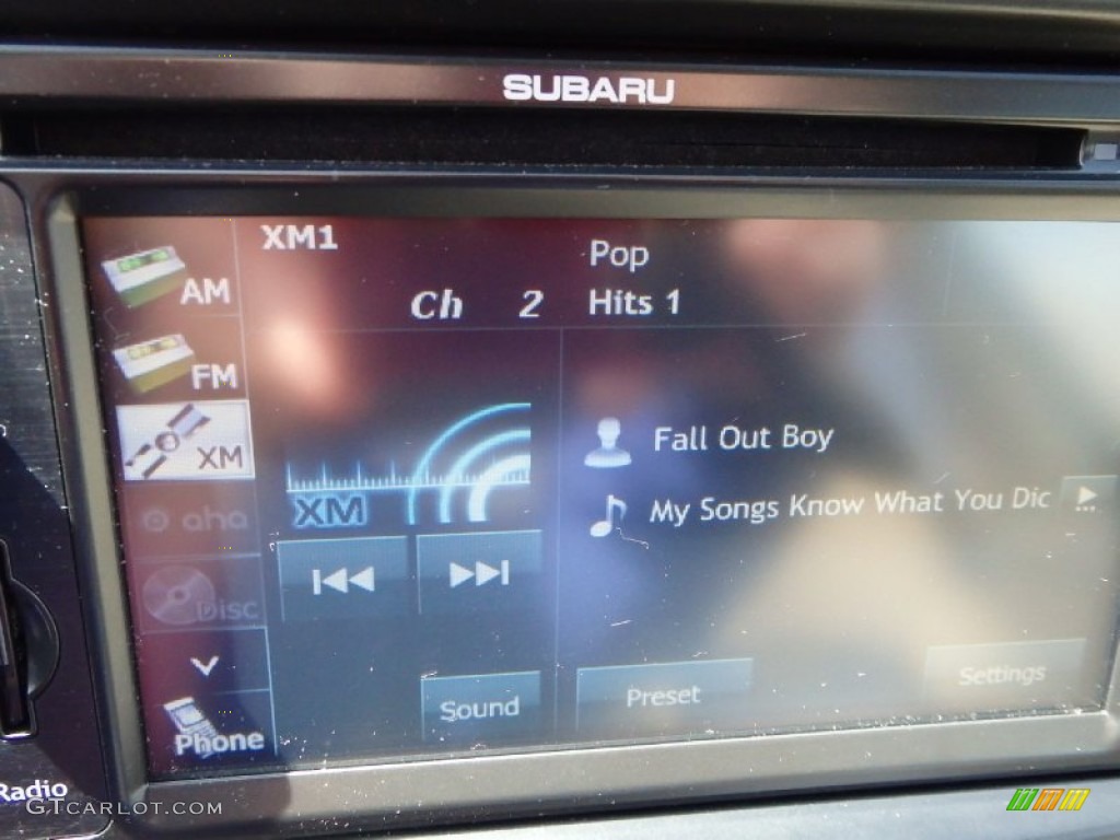 2014 XV Crosstrek 2.0i Limited - Quartz Blue Pearl / Ivory photo #19