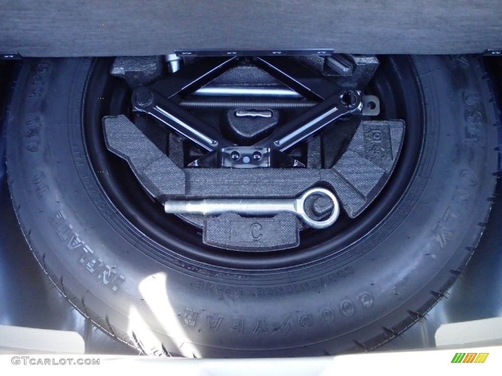 2014 XV Crosstrek 2.0i Limited - Quartz Blue Pearl / Ivory photo #23