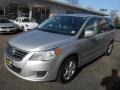 Mercury Silver Metallic - Routan SEL Photo No. 3