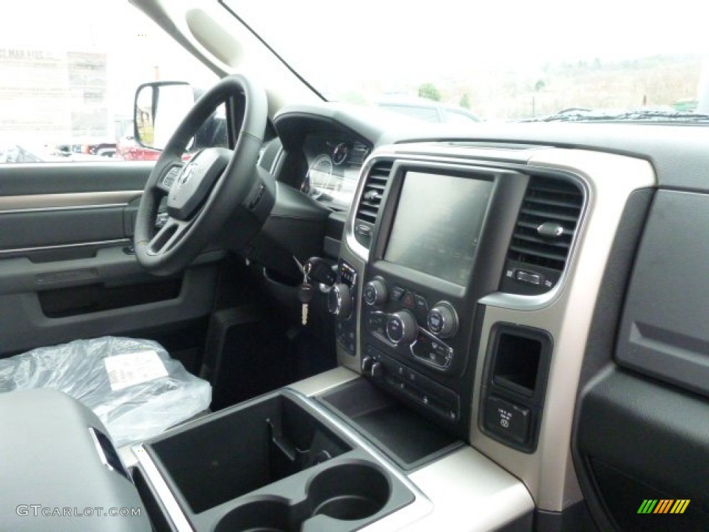 2014 1500 SLT Crew Cab 4x4 - Blue Streak Pearl Coat / Black/Diesel Gray photo #7