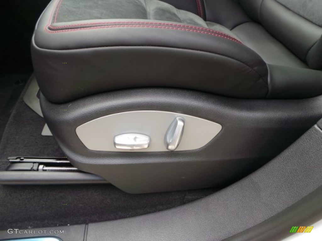 2014 Porsche Cayenne GTS Front Seat Photo #92182282