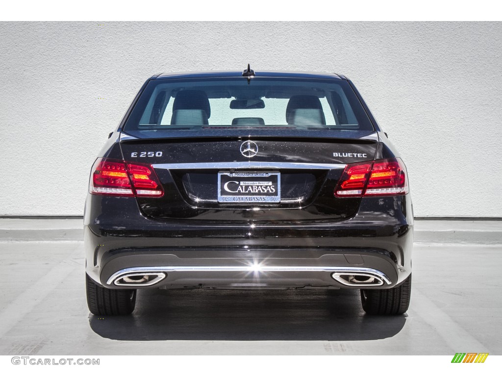 2014 E E250 BlueTEC Sedan - Black / Black photo #3