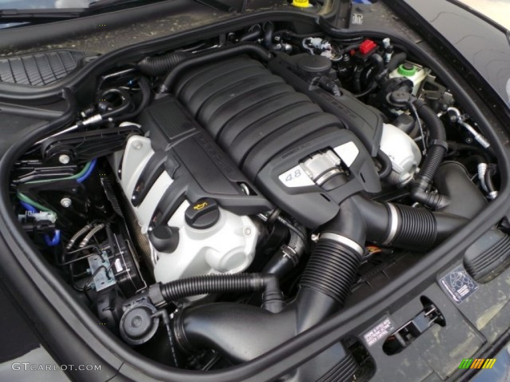 2014 Porsche Panamera GTS 4.8 Liter DFI DOHC 32-Valve VVT V8 Engine Photo #92183083