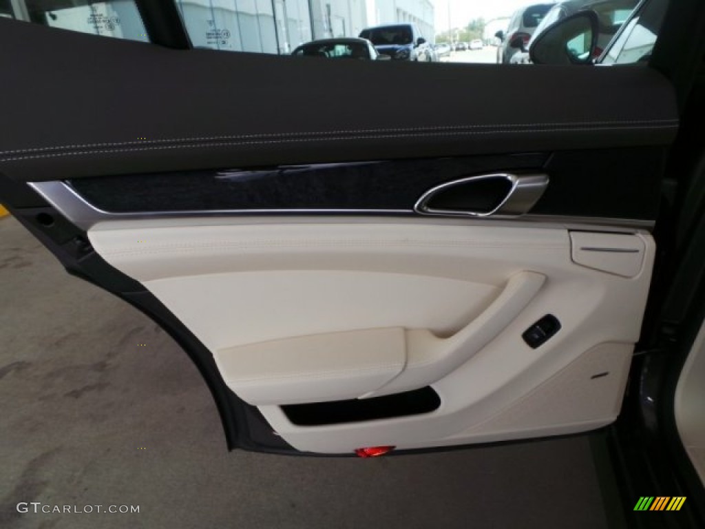 2014 Porsche Panamera 4S Agate Grey/Cream Door Panel Photo #92183624