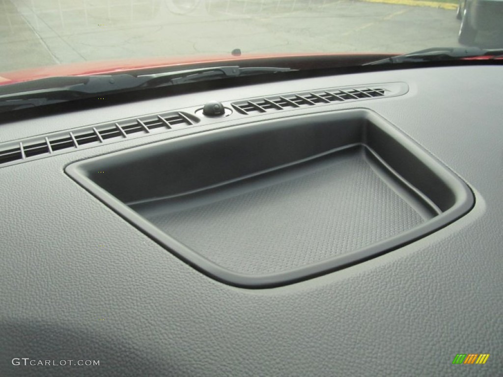 2014 Cruze LS - Red Hot / Jet Black/Medium Titanium photo #17