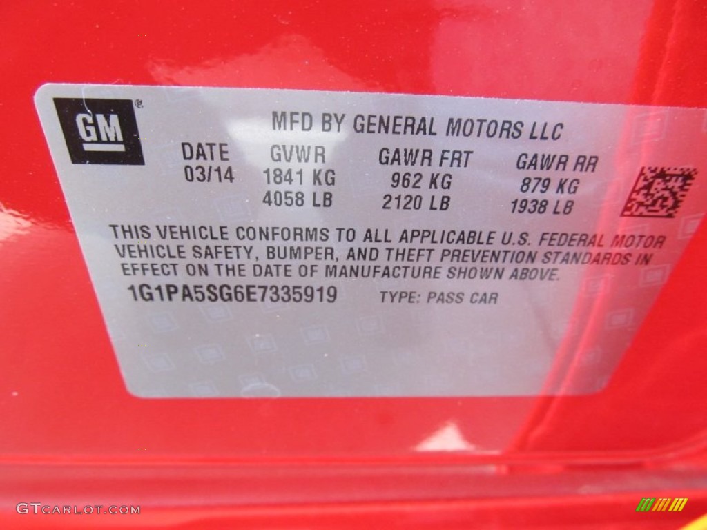 2014 Cruze LS - Red Hot / Jet Black/Medium Titanium photo #19