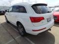 Carrara White - Q7 3.0 TDI quattro Photo No. 5