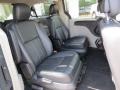 Sapphire Crystal Metallic - Town & Country Touring - L Photo No. 16