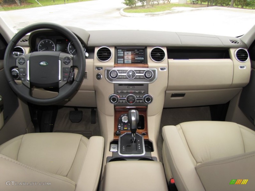 2013 Land Rover LR4 HSE Almond Dashboard Photo #92189917