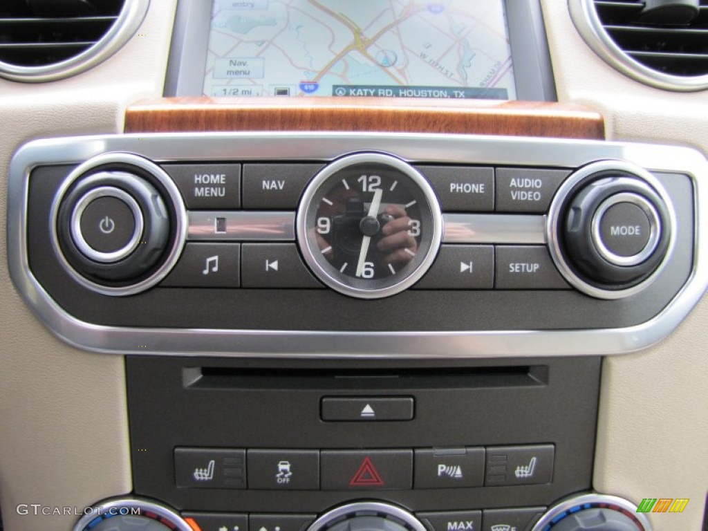 2013 Land Rover LR4 HSE Controls Photo #92190046