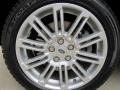 2013 Land Rover LR4 HSE Wheel and Tire Photo