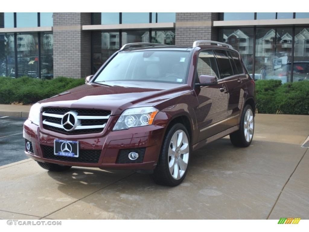 2011 GLK 350 4Matic - Barolo Red Metallic / Grey/Black photo #3