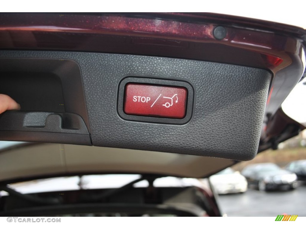 2011 GLK 350 4Matic - Barolo Red Metallic / Grey/Black photo #15