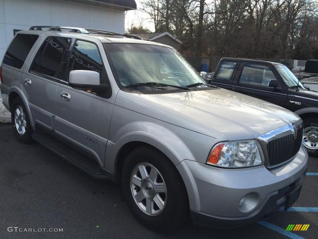 2003 Lincoln Navigator Luxury 4x4 Exterior Photos