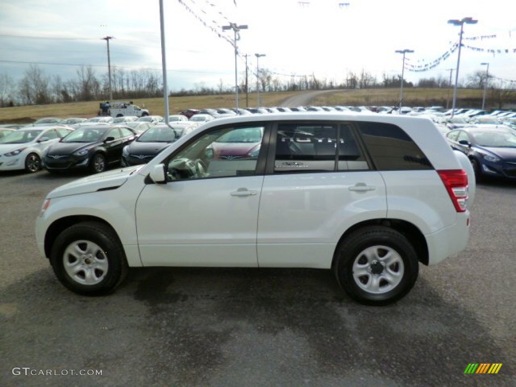 2010 Grand Vitara Premium 4x4 - White Water Pearl / Beige photo #4