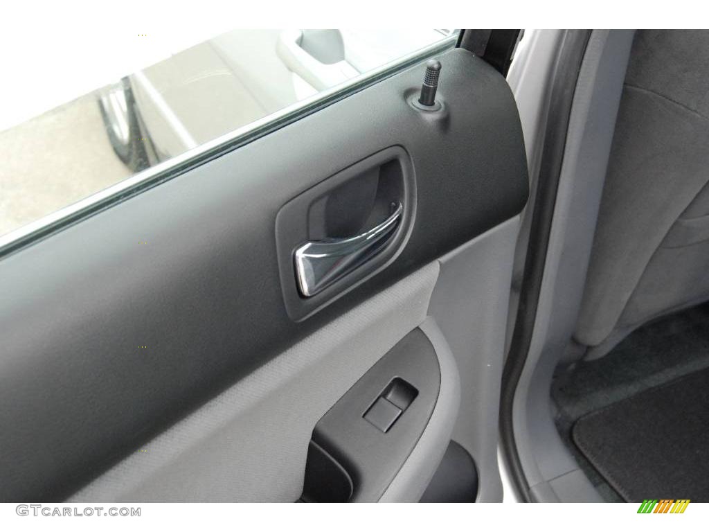 2007 Accord SE V6 Sedan - Alabaster Silver Metallic / Gray photo #19