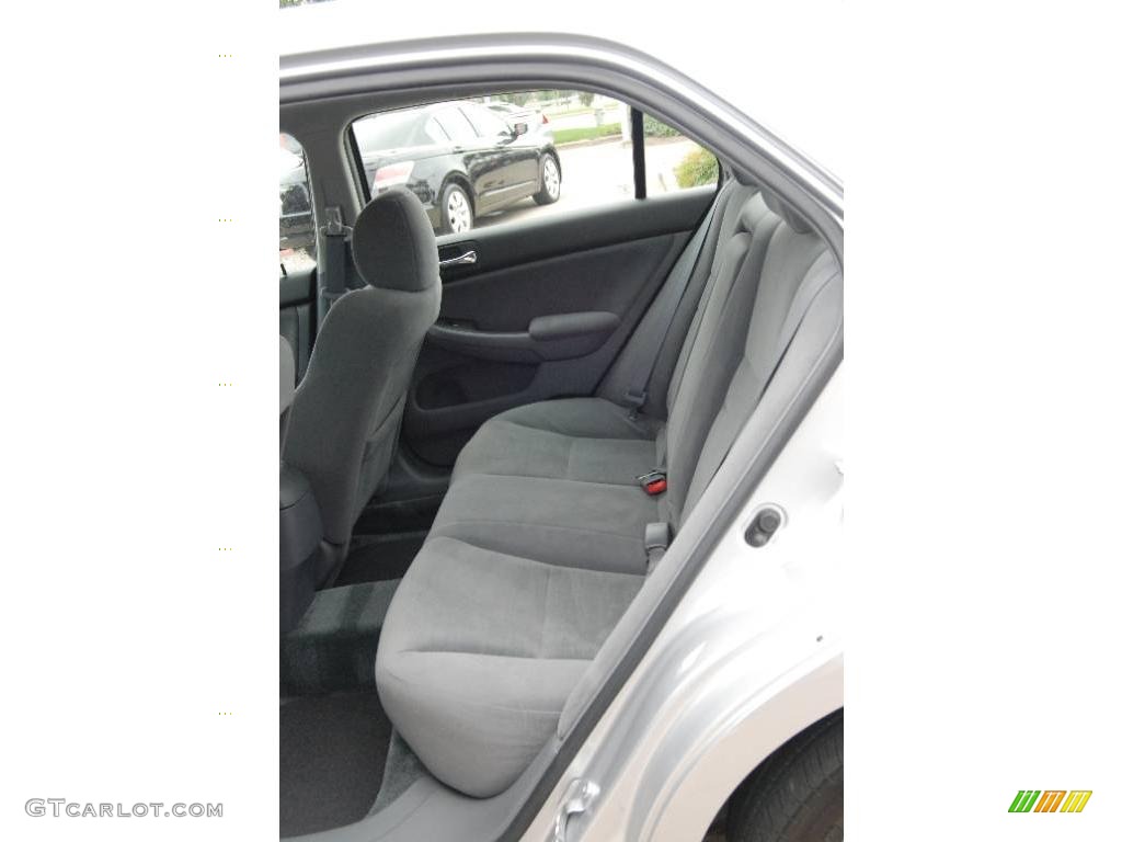2007 Accord SE V6 Sedan - Alabaster Silver Metallic / Gray photo #21