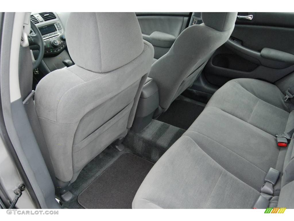 2007 Accord SE V6 Sedan - Alabaster Silver Metallic / Gray photo #22