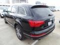 Night Black - Q7 3.0 TFSI quattro Photo No. 5