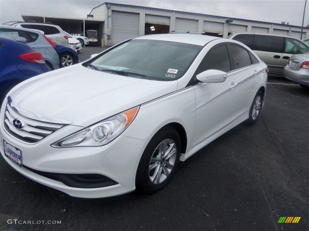 Pearl White Hyundai Sonata