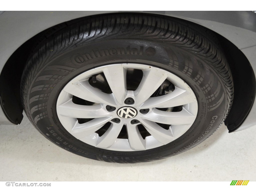 2013 Volkswagen Beetle 2.5L Wheel Photo #92201812