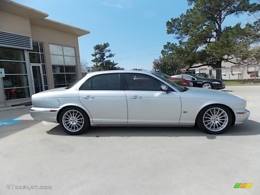 2007 XJ XJ8 - Liquid Silver Metallic / Barley/Charcoal photo #2