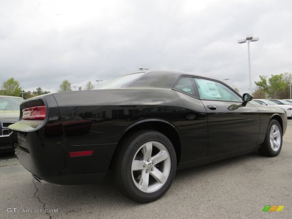 2014 Challenger SXT - Black / Dark Slate Gray photo #3